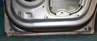 Tür hinten rechts mit Türscheibe Silber KIA Sorento I (JC) Bj.07 - Bild 8