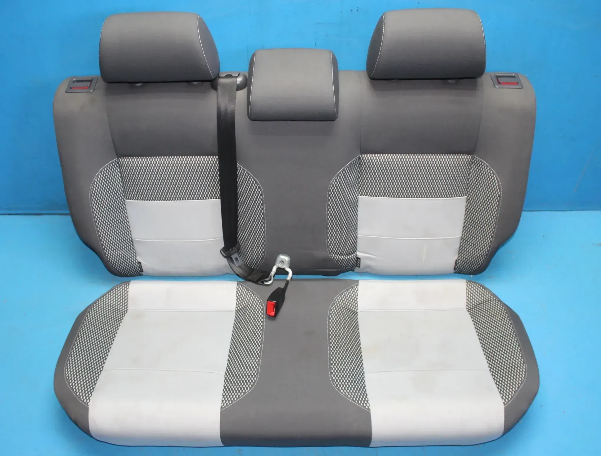 Rücksitz Rücksitzbank Sitz hinten VW Cross Polo IV 9N3 Bj.07 - Bild 1