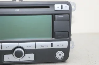Autoradio Radio CD MP3 1K0035191D VW Touran 1T1 1T2 Bj.08 - Bild 3