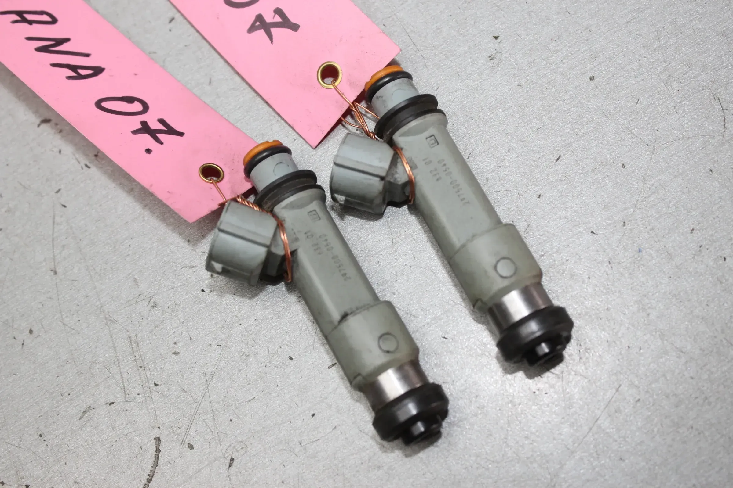 2x Einspritzdüse Einspritzventil DENSO 297500-0540 Suzuki Liana ER 1.6 Bj.07 - Bild 1