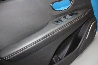 defekt Leder Türverkleidung vorne links BOSE Renault Scenic 4 IV Bj.17 - Bild 2