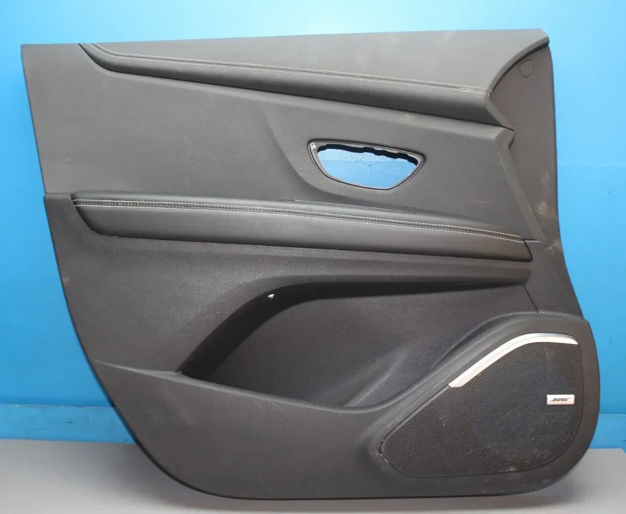 defekt Leder Türverkleidung vorne links BOSE Renault Scenic 4 IV Bj.17 - Bild 1