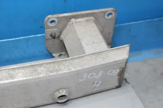 Stoßstangenträger Verstärkung Stoßstange hinten Peugeot 308 SW Bj.09 - Bild 4