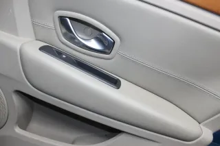 Türverkleidung hinten rechts Leder Sonnenrolle Renault Laguna 3 III Bj.08 - Bild 2
