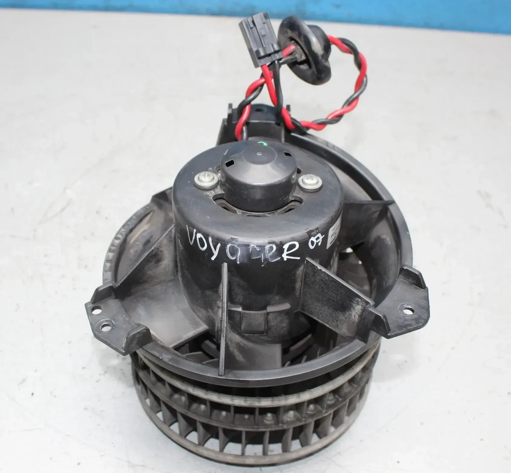 Gebläsemotor Heizung Gebläse Lüfter 036543Q Chrysler Voyager IV RG GY Bj.07 - Bild 1