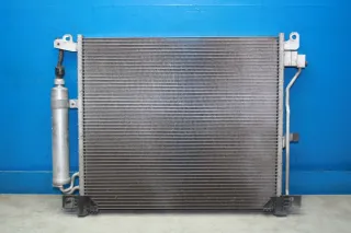 Klimakondensator Klimakühler Klima 713Z000A03 Nissan Juke F15 1.5 dCi Bj.12 - Bild 2