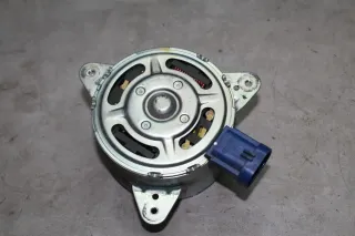 Lüftermotor für Kühlerlüfter Lüfter Renault Clio IV 1.5 dCi Bj14 - Bild 2
