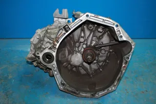 Schaltgetriebe 6 Gang TL4 A 120 7701700587 Nissan Juke 1.5 dCi 81kW Bj.12 - Bild 1