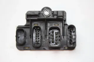 Mercedes Benz Steuergerät Potenzialverteiler A0005407909 - Bild 2