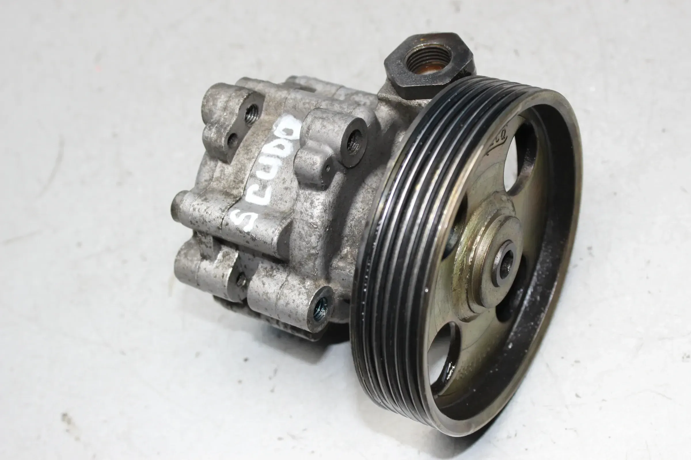 Servopumpe Pumpe Servolenkung 9640906580 Fiat Scudo 1.9 D 51 kW Bj.02 - Bild 1