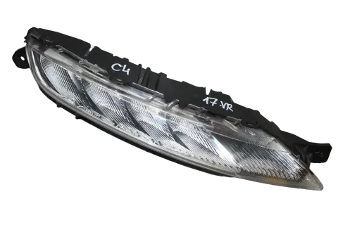 Background image for Tagfahrleuchte Tagfahrlicht vorne rechts 9676036280 Citroen C4 Picasso II Bj.17