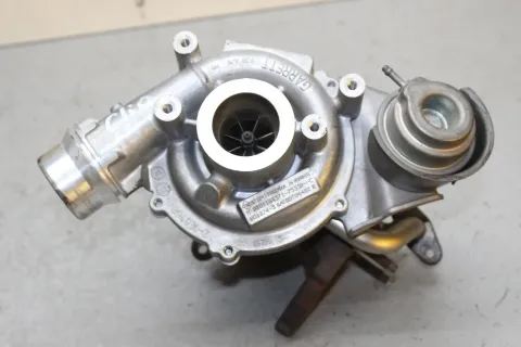 Background image for Turbolader Turbo Lader 8201164371 144117533R Renault Clio IV Bj.13