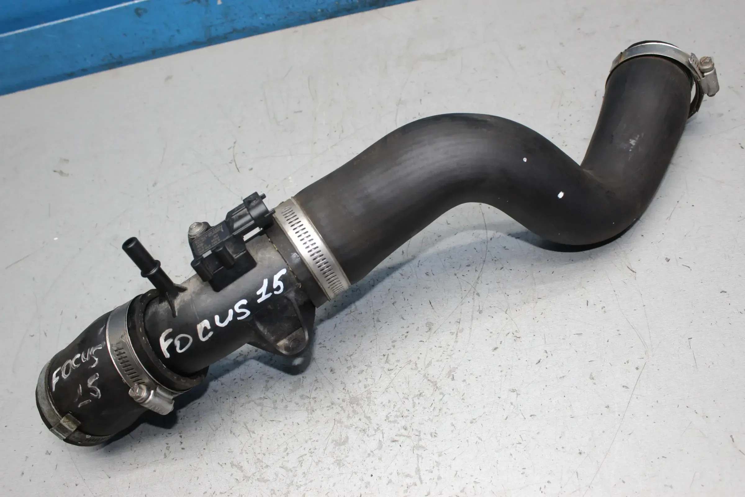 Ansaugrohr Leitung Schlauch Rohr Sensor Ford Focus III 3 DYB 1.0 EcoBoost Bj.15 - Bild 1