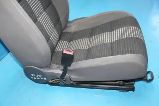 Fahrersitz Sitz vorne links mit Sitzheizung VW Touran 1T1 1T2 Bj.08 - Bild 8