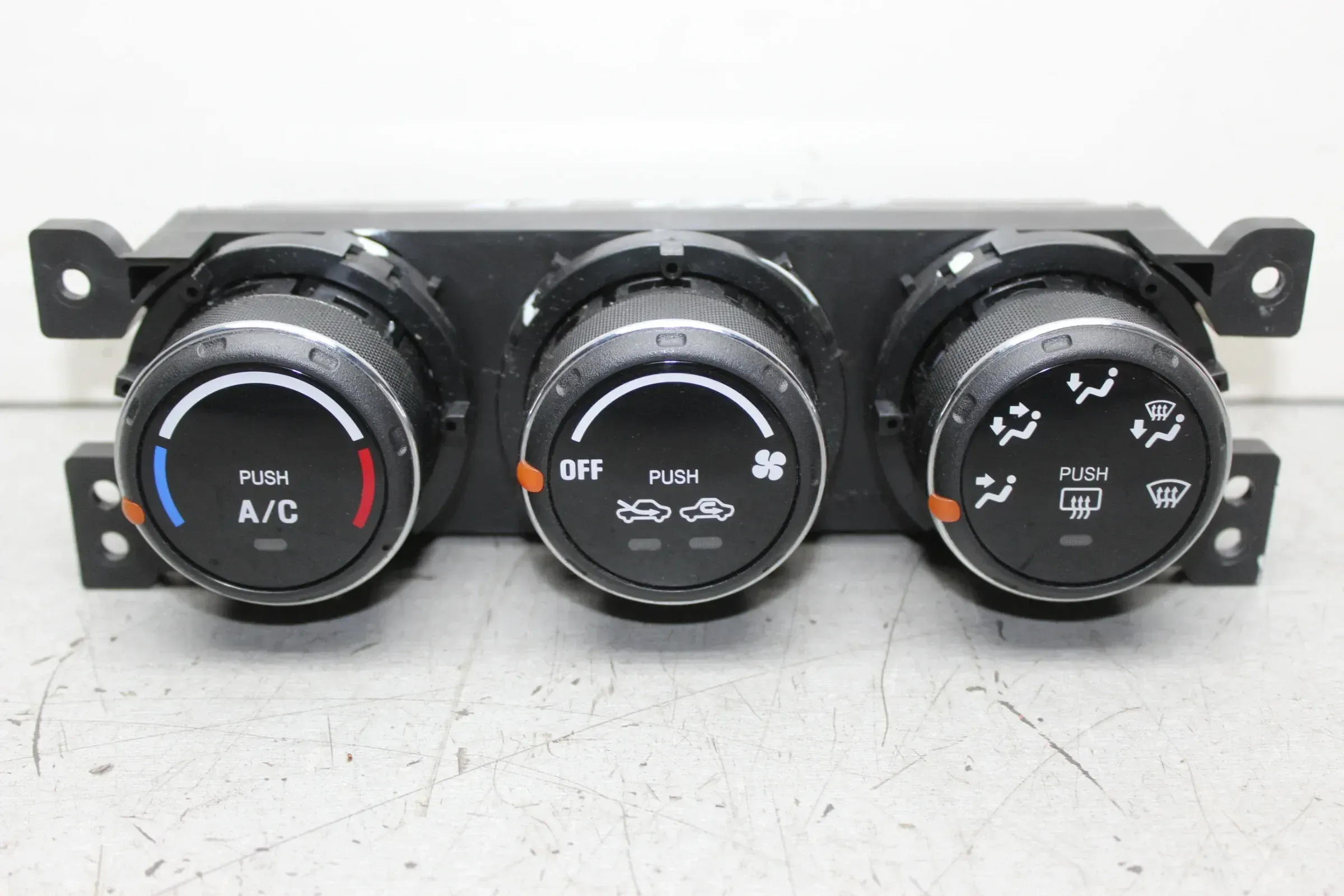 Klimabedienteil Bedienteil Klima Heizung 39510-59J11 Suzuki Liana ER Bj.07 - Bild 1