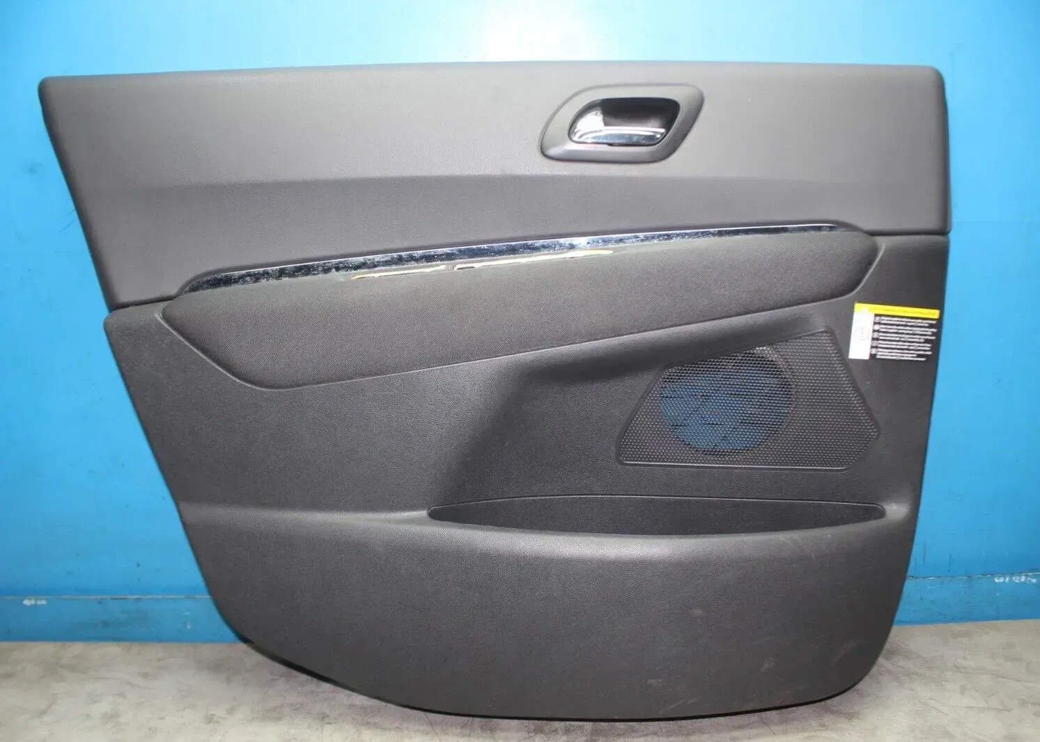 Türverkleidung Türpappe vorne links 98004809ZE Peugeot 5008 I 0E_ Bj.13 - Bild 1
