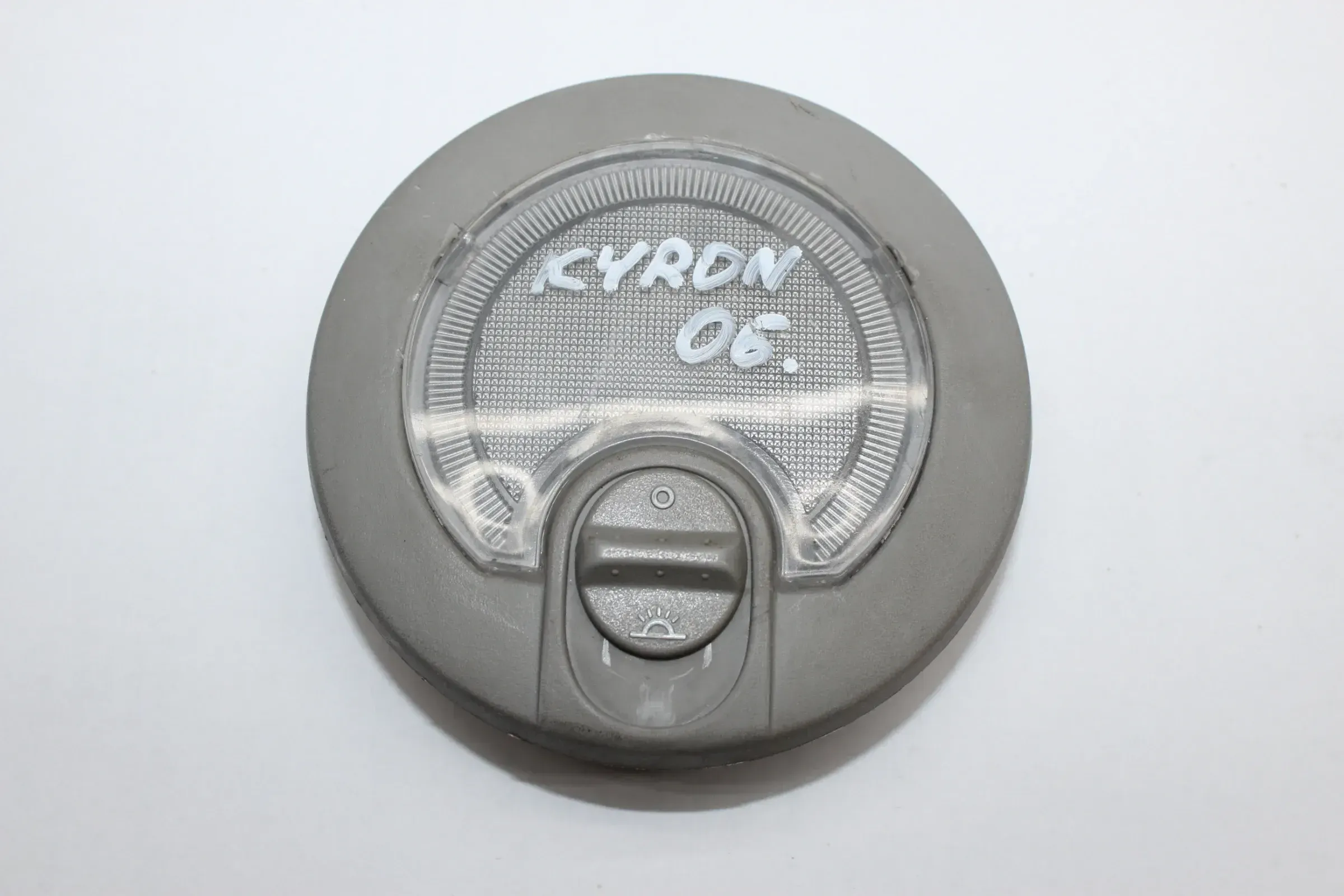 Innenleuchte Leseleuchte Beleuchtung 83710-09000 SsangYong Kyron Bj.06 - Bild 1