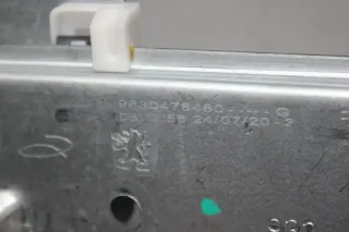Fensterheber Motor mit Gestänge hinten links 9829512080 Citroen C3 III SX Bj.20 - Bild 5