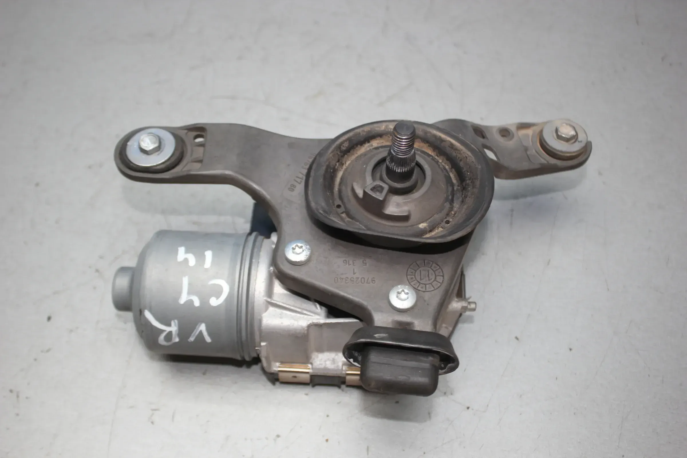 Wischermotor vorne rechts 9676371780 Citroen C4 Grand Picasso II Bj.14 - Bild 1