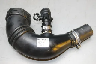 Ansaugschlauch Ladeluftschlauch Schlauch 51879778 Fiat Punto 199 1.3 D Bj.13 - Bild 5
