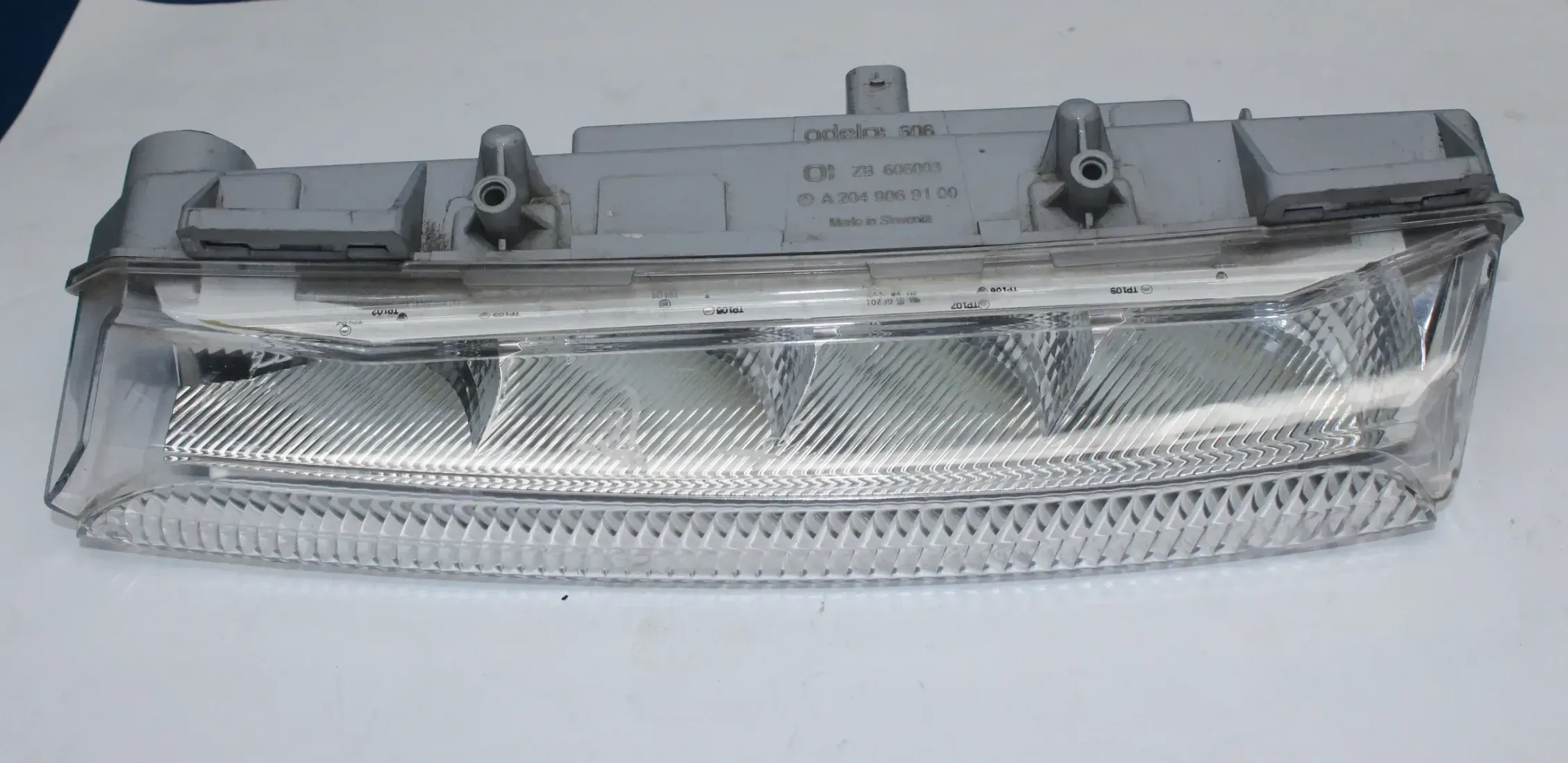 Mercedes W246 W242 Tagfahrleuchte LED Tagfahrlicht A2049069100 - Bild 1