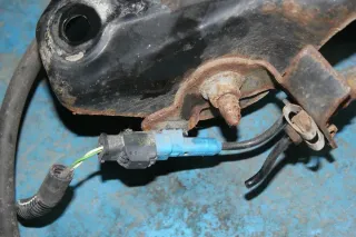 Citroen C3 II Bj.2011 Hinterachse Achsträger Achse hinten Bremssattel - Bild 7