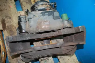 Bremssattel Knorr Bremse vorne rechts 81508046682 SN6680 MAN TGM Bj.14 - Bild 7