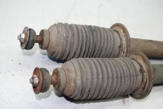 2x Stoßdämpfer hinten links rechts 21700-2915004 Lada Priora Kombi 2171 Bj.10 - Bild 3