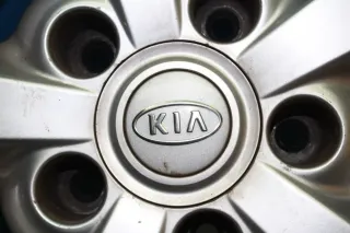 1x Alufelge 17x7J ET45 Felge 52910-3E703 (4) LK 5x139,7 KIA Sorento I JC Bj.07 - Bild 2