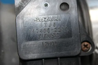 Luftfilterkasten Luftmassenmesser 197400-2230 K5T48290 Suzuki Liana ER 1.6 Bj.07 - Bild 5