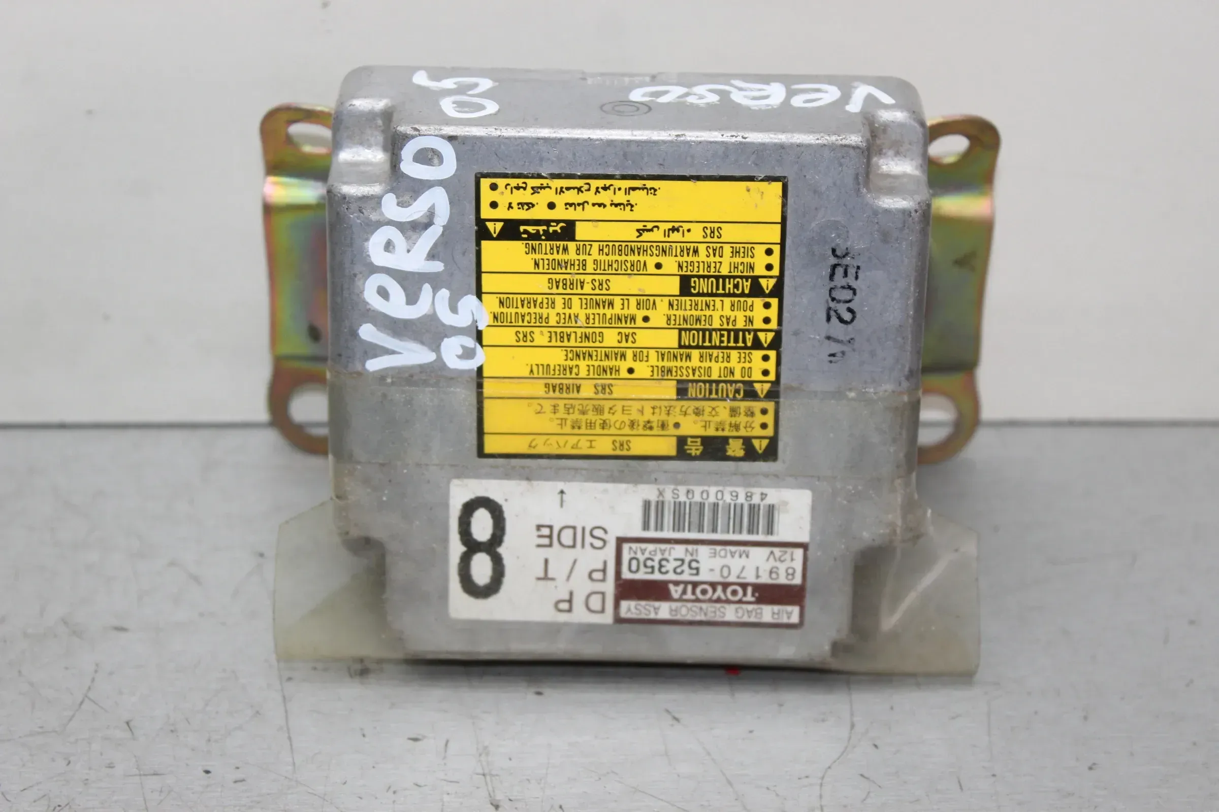 Steuergerät Airbagsteuergerät 89170-52350 Toyota YARIS VERSO Bj.05 - Bild 1