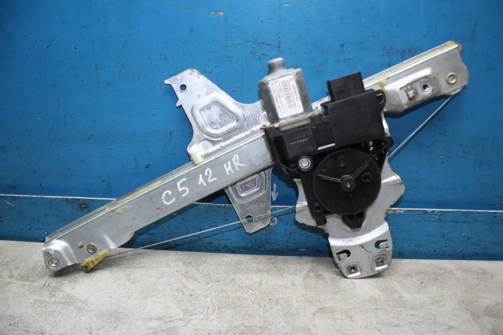 Fensterhebermotor mit Gestänge hinten rechts 128000851 Citroen C5 III RW Bj.12 - Bild 1
