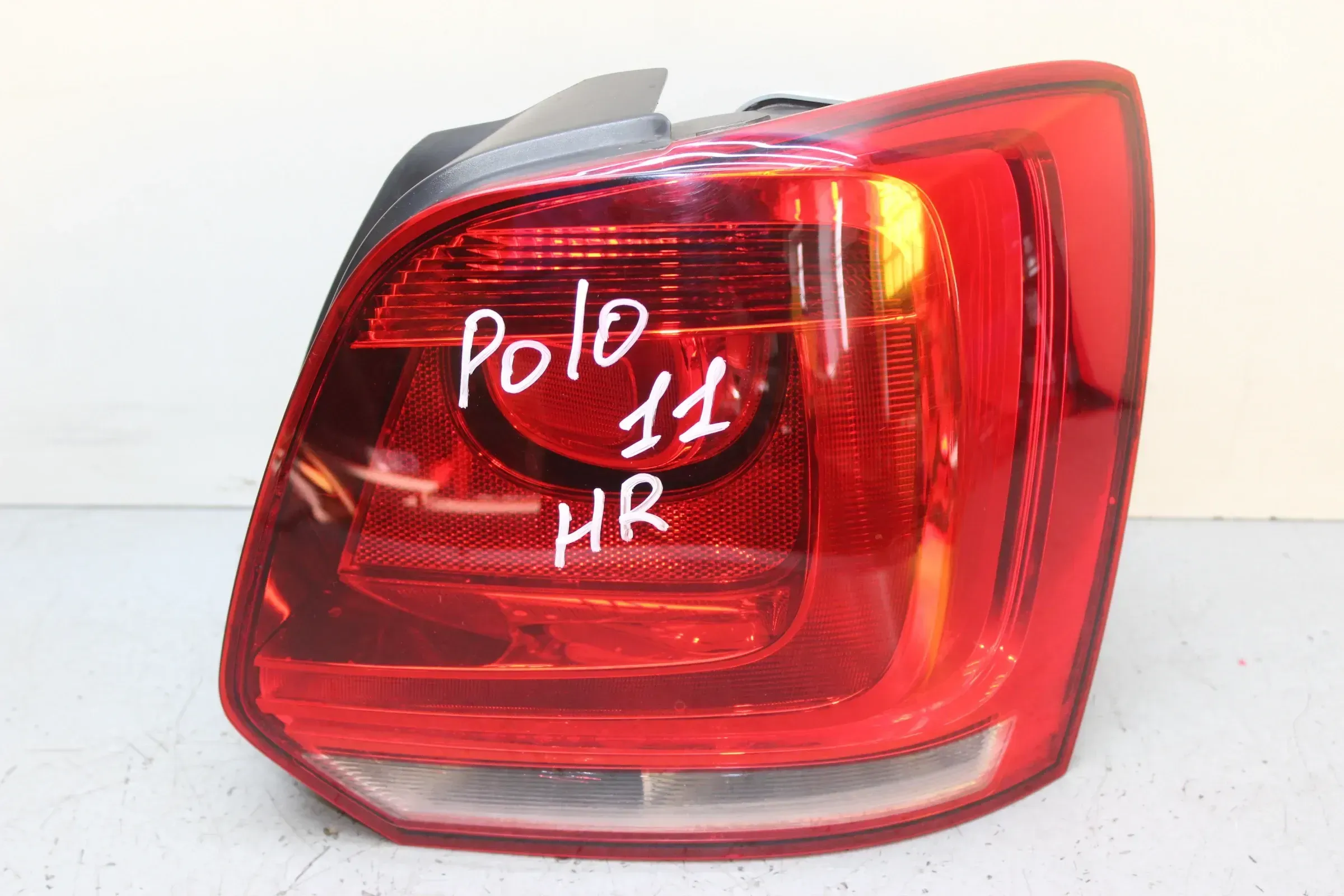 Rückleuchte Heckleuchte Rücklicht rechts 6R0945096M 6R0945258A VW Polo V 6R Bj11 - Bild 1
