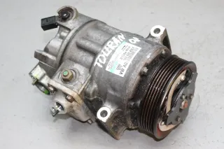 Klimakompressor Klima Kompressor 1K0820859F VW Touran 1T2 2.0 TDi Bj.08 - Bild 2