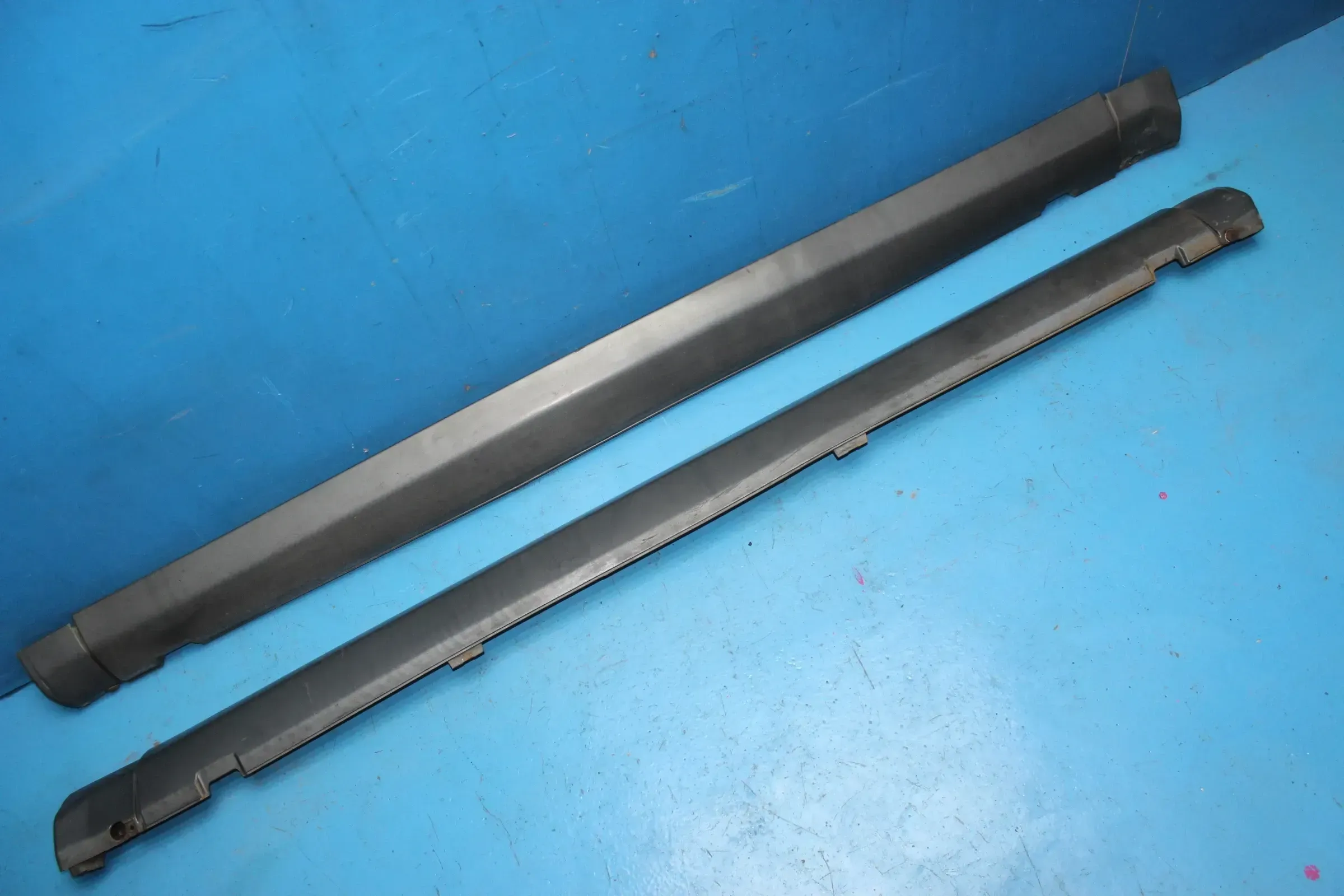 2x Schwellerverkleidung Schwellerleisten links und rechts VW Cross Polo IV 9N3 - Bild 1