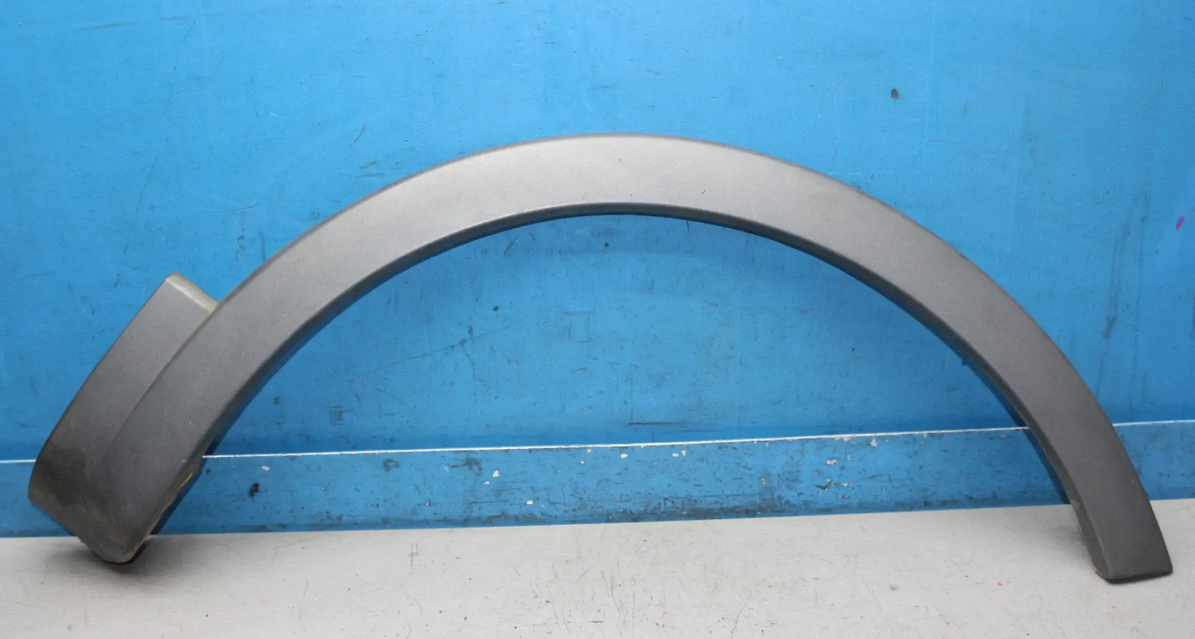 Radlauf Verbreiterung Kotflügel vorne rechts 6Q0853086B VW Cross Polo IV 9N3 - Bild 1