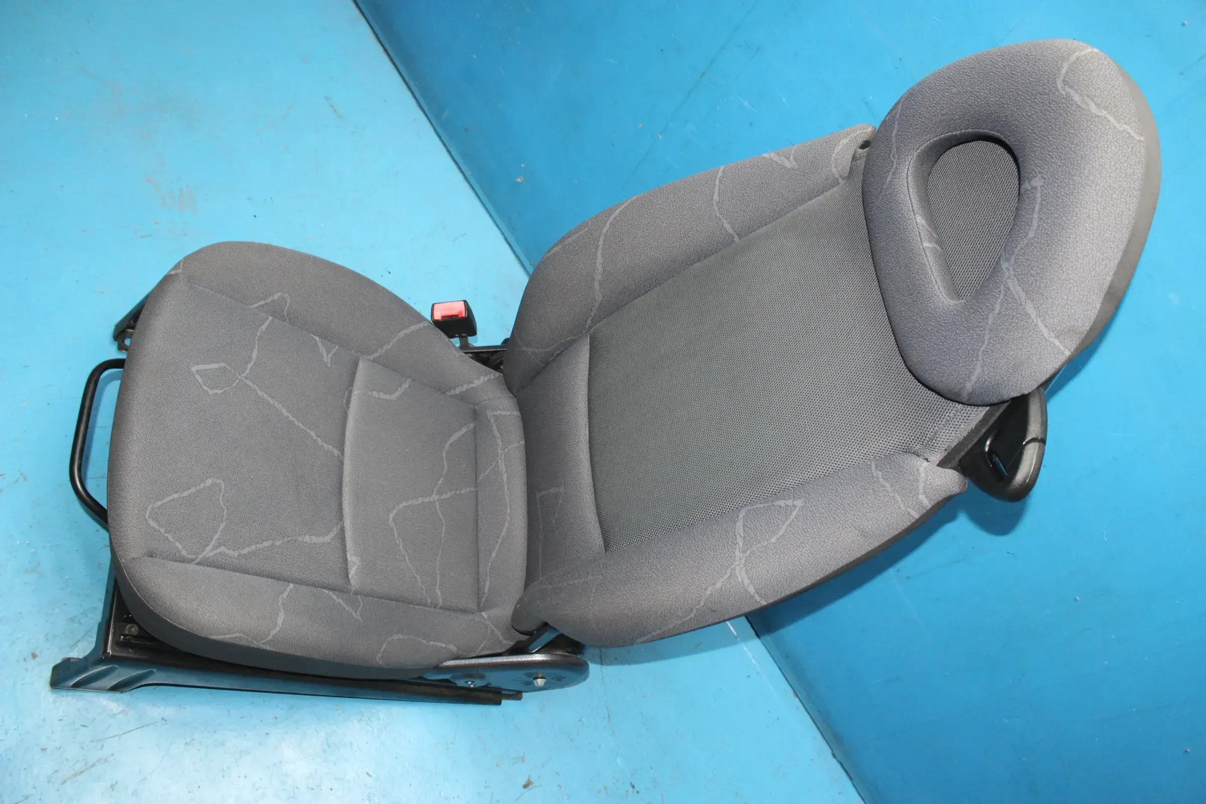 Fahrersitz Sitz vorne links 0010077V006 Smart ForTwo 450 MC01 Bj.06 - Bild 1