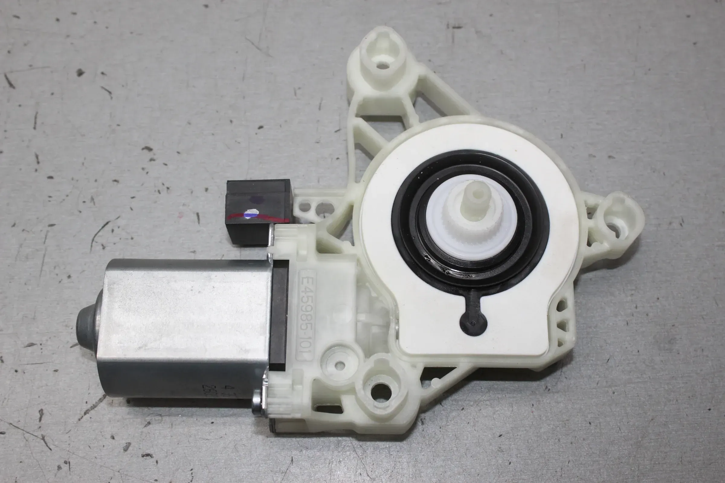 Fensterhebermotor hinten rechts 80A959811A Audi Q5 FY GUB - Bild 1