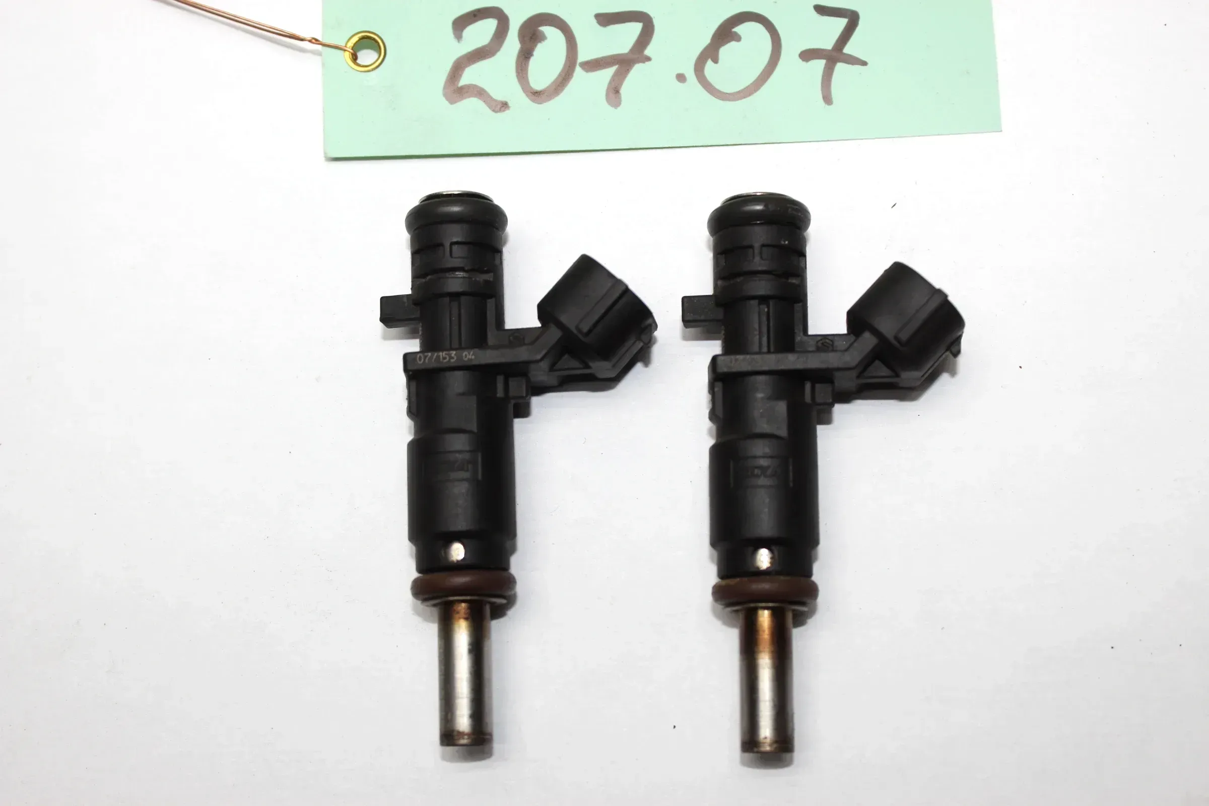 2x Einspritzdüse Einspritzventil V752817680 Peugeot 207 1.6 16V Bj.07 - Bild 1