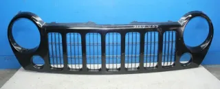 Jeep Cherokee KJ Bj07 Kühlergrill Front Grill Gitter defekt 5JJ85TRMA 55156761AB - Bild 1