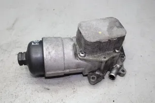 Ford Fiesta VI JA8 1.4 TDCi Bj.09 Ölfilter Gehäuse Ölkuhler Deckel 9656989980 - Bild 2
