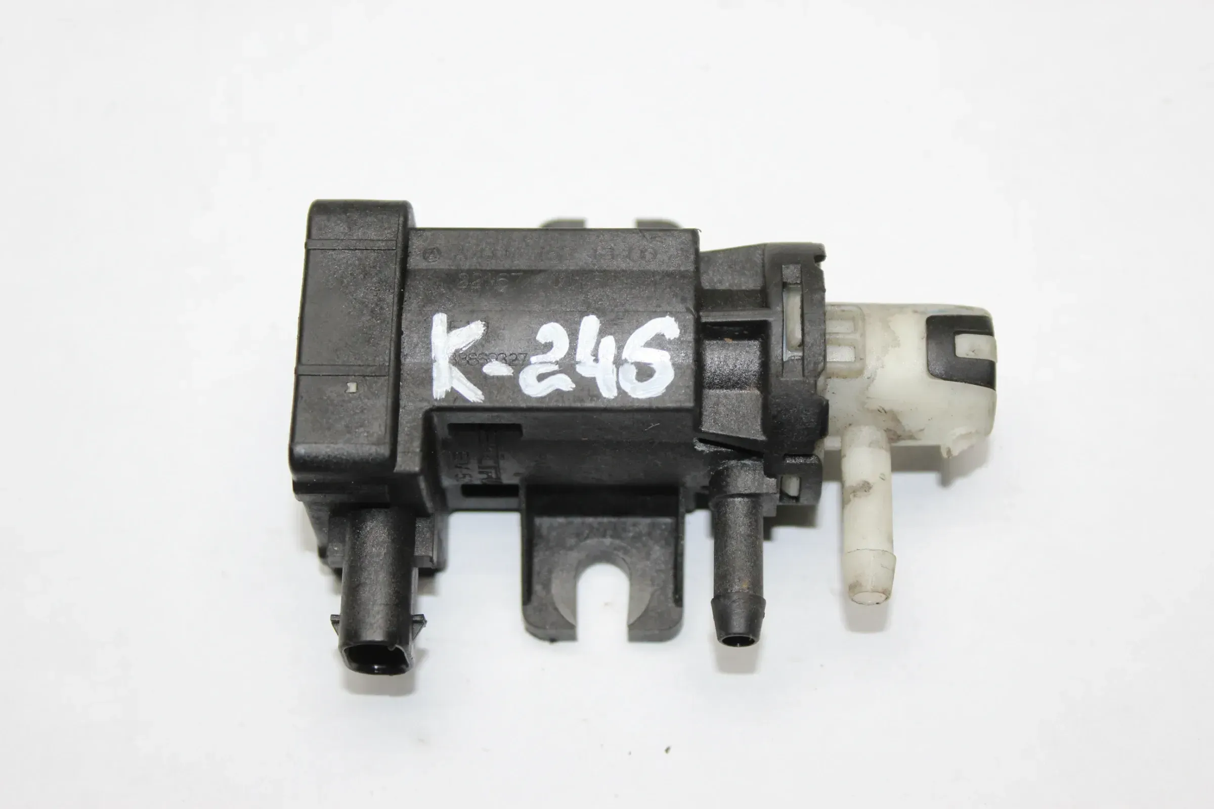 Mercedes Benz OM654 W213 W447 Druckwandler Magnetventil A0001531300 - Bild 1