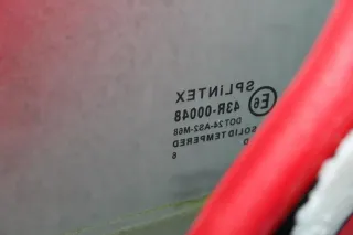 Beifahrertür Tür mit Türscheibe vorne rechts Rot KJH Citroen C1 4-türig Bj.06 - Bild 7