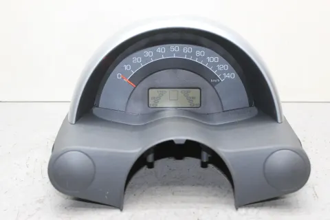 Background image for Tacho Kombiinstrument 0010124V004, 0001187V019 Smart ForTwo 450 MC01 Bj.06