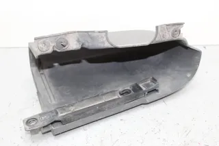 Abdeckung Blende hinten über Rückleuchte links 8200229874 Renault Trafic II Bj07 - Bild 3
