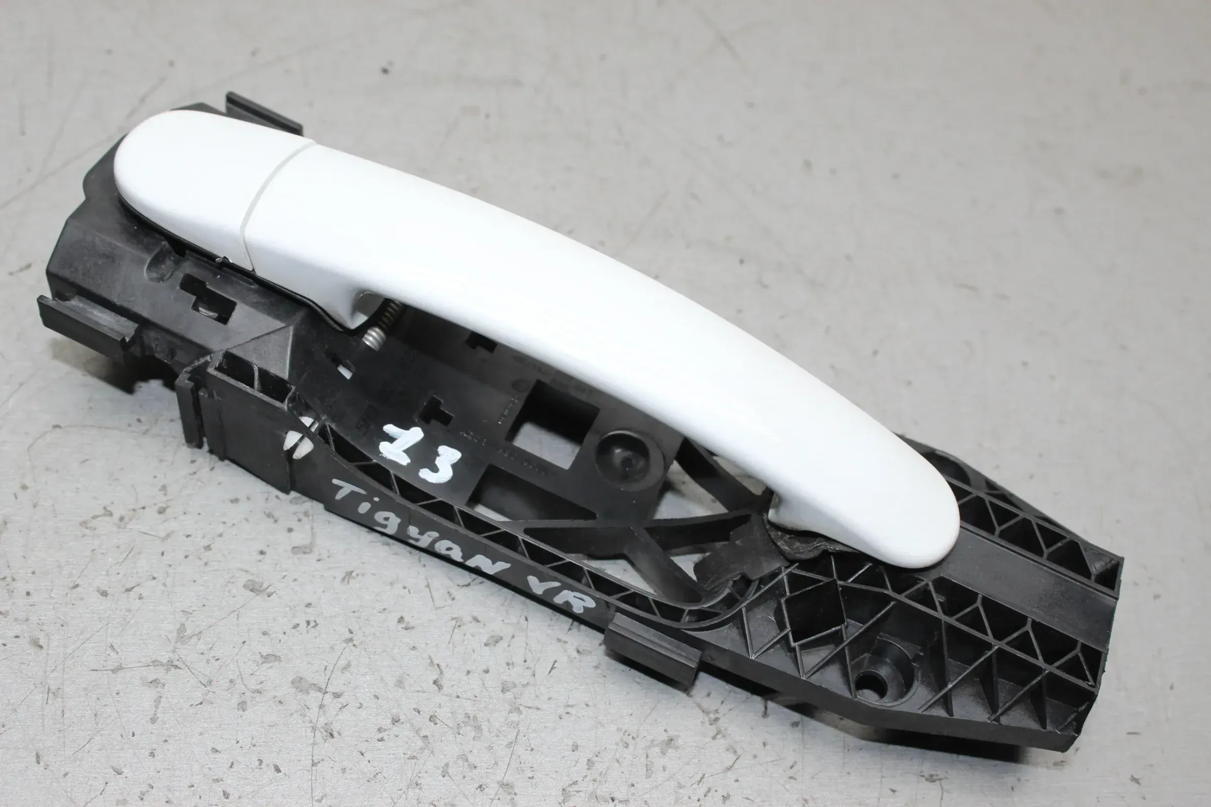 Türgriff Griff außen vorne rechts 5N0839885H LC9A Weiß VW Tiguan I 5N Bj.13 - Bild 1