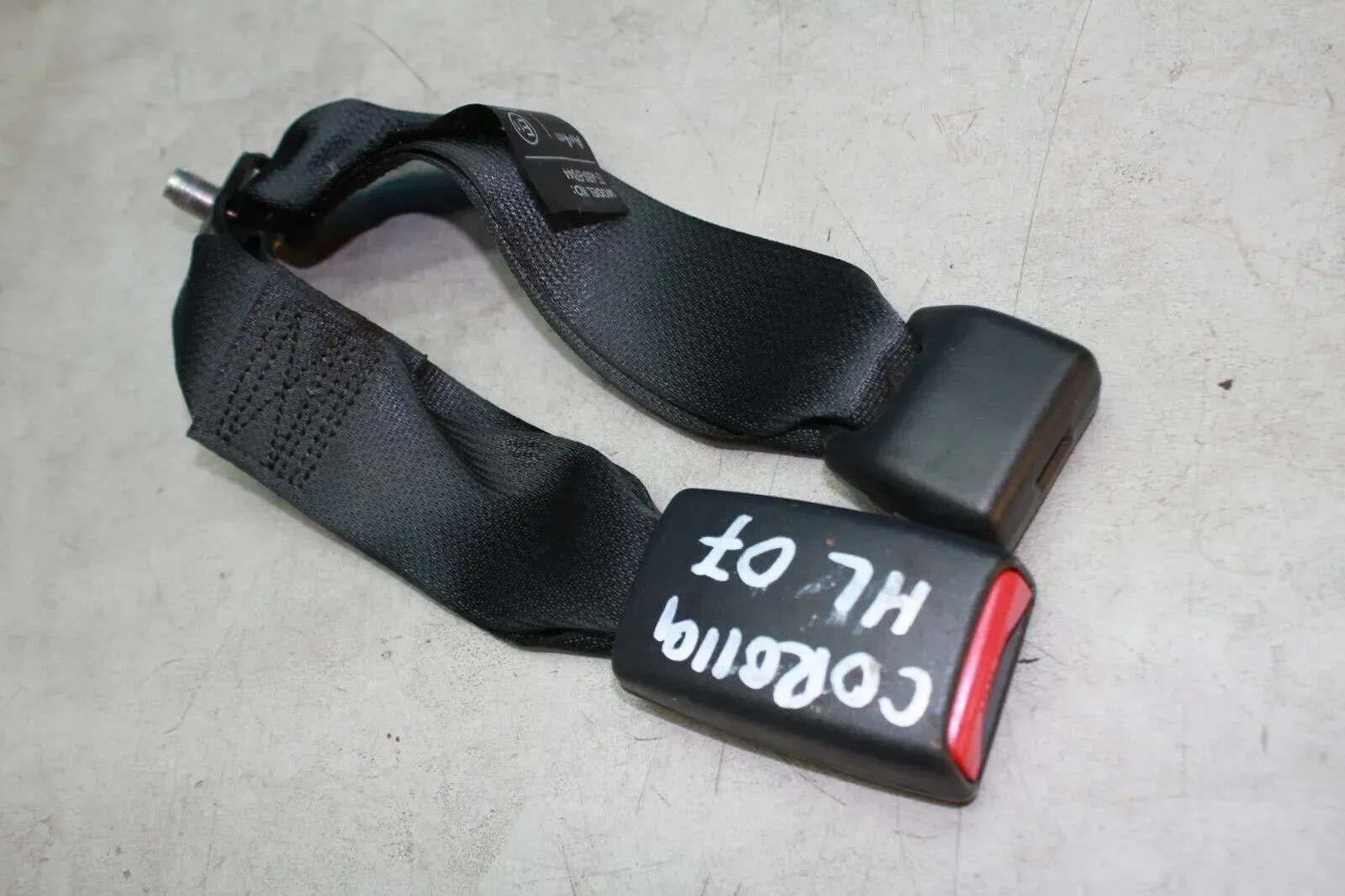 Doppel Gurtschloss Gurt hinten links 73480-02131 Toyota Corolla E12 Bj.07 - Bild 1