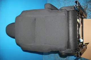 Fahrersitz Sitz vorne links mit Armlehne Citroen C3 III SX Bj.20 - Bild 7