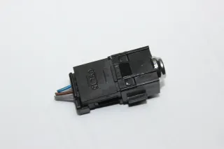 AUX IN Port Media Buchse 967824977700 Peugeot 308 II SW Bj.15 - Bild 1