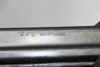 Fensterheber Motor mit Gestänge vorne links 9678189880 Peugeot 308 II SW Bj.15 - Bild 4